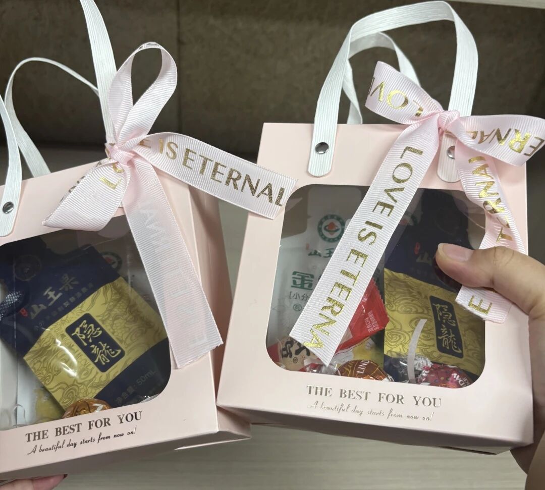 【超德工会】有一种幸福,叫我在超德中学当老师 | 超德中学温情庆祝“三八”节