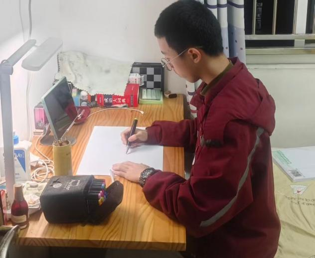 【超德教研】手抄报里藏着大情怀：超德中学初三学子用画笔守护心中的青山绿水